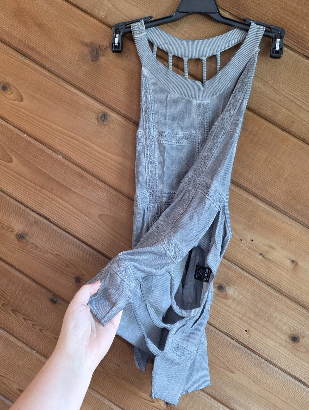 52) POL Sleeveless BOHO Knit Top Sz. Large - Picture 4 of 15